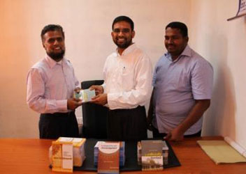 Tamil Kaplanlarının Risale-i Nur tebesümü