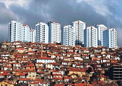Dumankaya: Kentsel dönüşüm gelecek düşünülerek yapılmalı