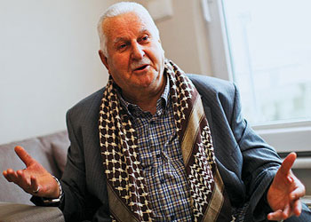 75 yaşında diyar diyar Risale-i Nur'u anlatıyor