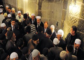 Binler, 1001 hatim duasına 'amin' dedi