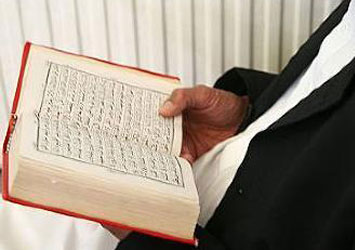 Dubai'de bin 350 kişi müslüman oldu