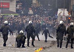 Suriye'de Gözlemciler Çekildi