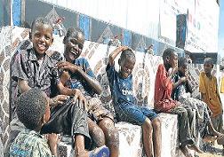 Uluslararası camia, Somali için yardım elini uzatmalı