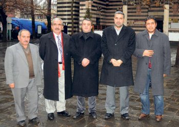 Barış elçileri kan davalı bin aileyi barıştırdı