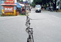 Filipinler'de deprem: 44 ölü