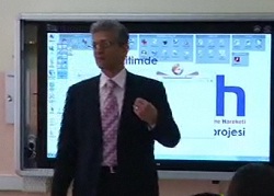 Öğrenciler tableti sevdi: Kitap taşıma derdimiz bitti