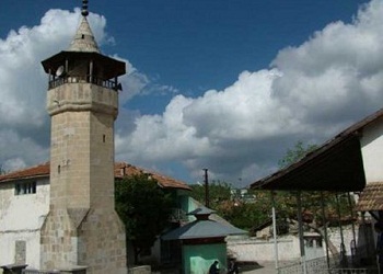 881 yıldır ezan sesi yükselen cami