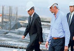 Türkmenistan'da 500 günde 180 köprü inşa etti