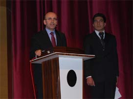 Polisten Türkçe ve Kürtçe sunum