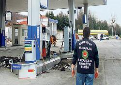 Devlet, el koyduğu kaçak yakıtın satışını hızlandıracak