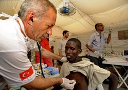 Somali'ye Türkiye'den 5.2 milyon liralık yardım