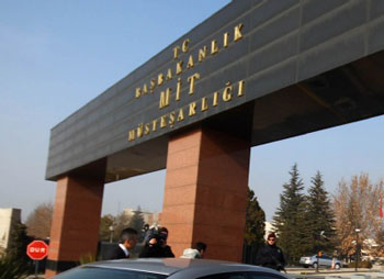 MİT, kamuda çalışanları Nurcu diye fişlemiş