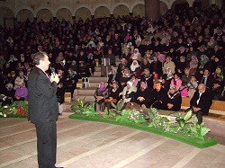 Nevşehir'de yedi bayan hafizeler törenle taçlandı