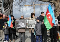 Hocalı katliamı için Azerbaycan'a yürüyor
