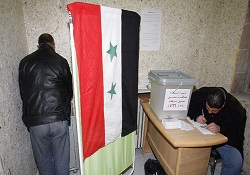 Suriye'de yeni anayasa oylanıyor