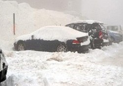 Kar Ankara'yı bir türlü terk etmiyor