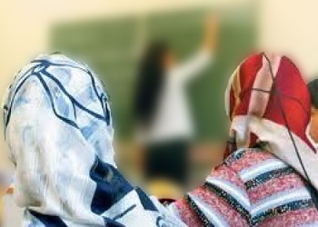 Başörtülülere ve dini değerlere hakaret eden ders kitabı!
