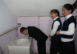 Okullara su arıtma cihazı geldi