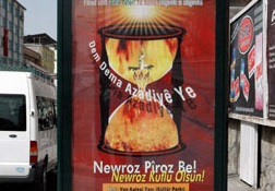Diyarbakır'da Nevruz afişleri toplatıldı