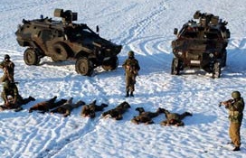 Cudi'de 7 PKK'lı öldürüldü, bir polis şehit oldu