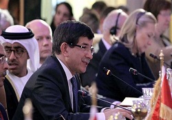 Suriye'nin Dostları toplantısında 'şartlı tam destek'