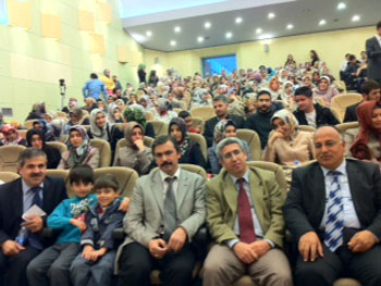 Çantacı Necmi konferansına seyirci sığmadı