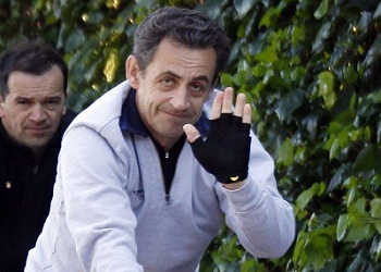 Müslümanları şüpheli gösterme Sarkozy!