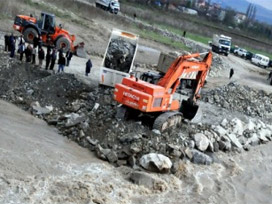 Filyos Çayı'na yapılan dolgu bitti