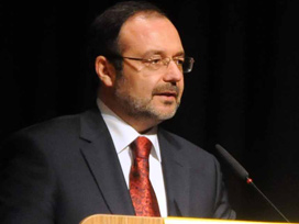 Rabbimiz namazda problemleri çözme yolunu gösteriyor