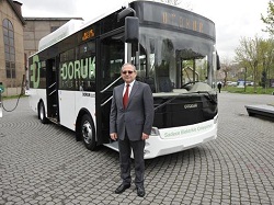 İlk elektrikli otobüs gün sayıyor