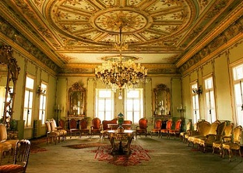 Dünya sevgisi her çeşit hatanın başıdır