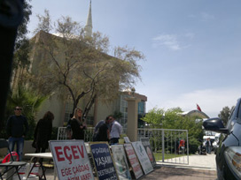 ÇYDD, camide burs için yardım topladı