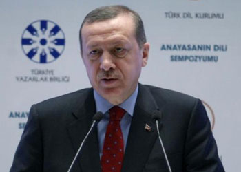 Dile  müdahaleye 'dur' demek zorundayız