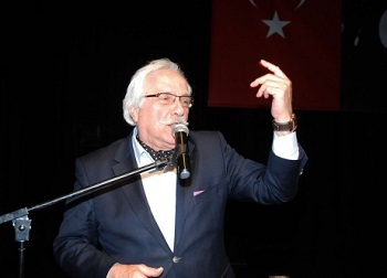 Ayasofya lanetinin sıkıntısını yaşıyoruz