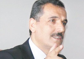 Eşin başını açsın seni vali yaparız!