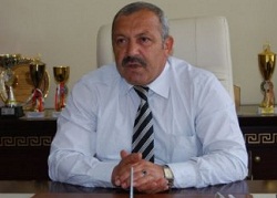 Kenan Evren gitti, Yunus Emre geldi