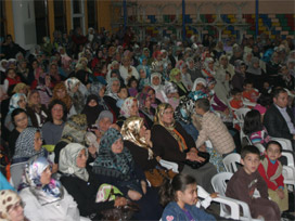 Tokat'da peygamber sevgisi salonlara sığmadı