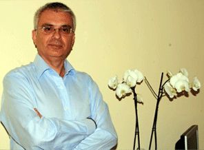 Türkiye'de bin 693 kişi böbrek nakli bekliyor