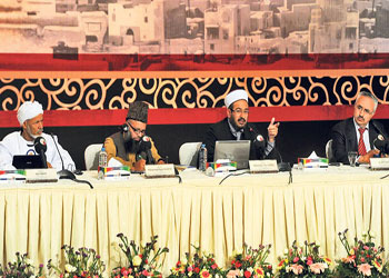 Fakirlik ve cehaletle ortak mücadele çağrısı