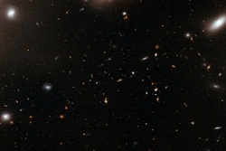 Hubble'a yakalanan dev uzayı girdabı!