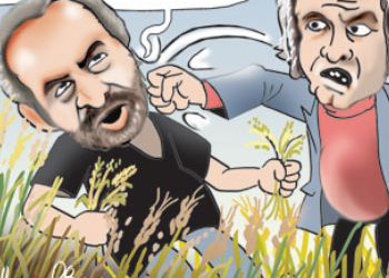 Sabahtan kalktım da ezan sesi var!