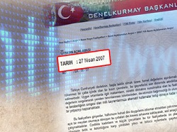 E- muhtıra mercek altında