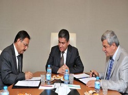 Kayseri'ye bilim merkezi kurulması için imzalar atıldı