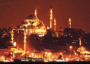 Üç ayların rahmet kapısı aralanıyor