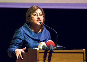 Devlet, evlenecek çiftlere aile eğitimi verecek