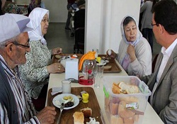 Evde Bakım Hizmetinin Kapsamı Genişletiliyor