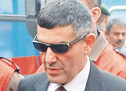 Tutuklu general: 'Yasayla çıkarız'