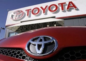 Toyota'da namaz ve oruç yasağı var!