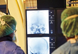 800 yabancı doktor ameliyatı Türkiye'de öğrenecek