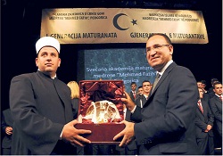 Karadağ'ın Fatih'i 100 yıl sonra ilk mezunlarını verdi